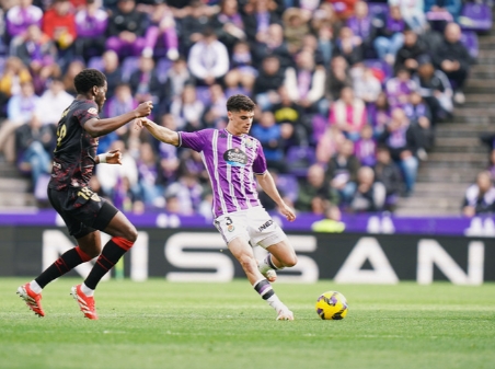 Soi kèo Real Valladolid vs Deportivo Alavés – La Liga Vòng 37